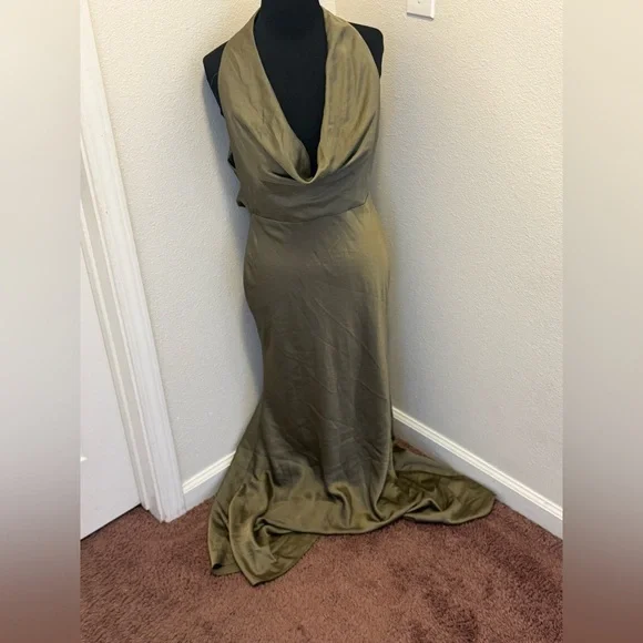 ASOS Edition Olive Green Satin Maxi Gown Dress Halter Open Back Bridesmaid 8 - Picture 2 of 11